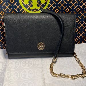 Tory Burch Robinson Chain Wallet